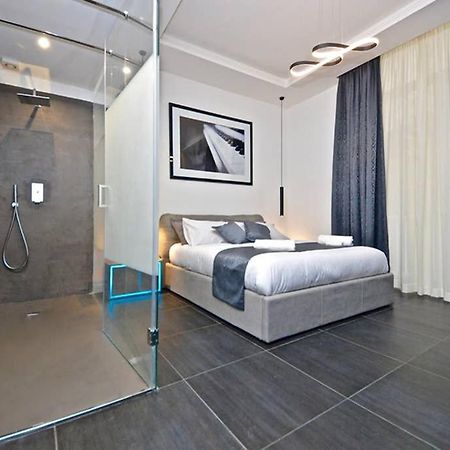 Suite Quarantotto Naples Exterior photo