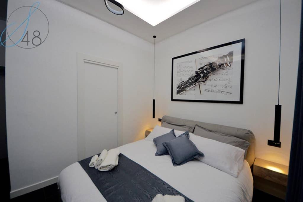 Suite Quarantotto Naples Exterior photo